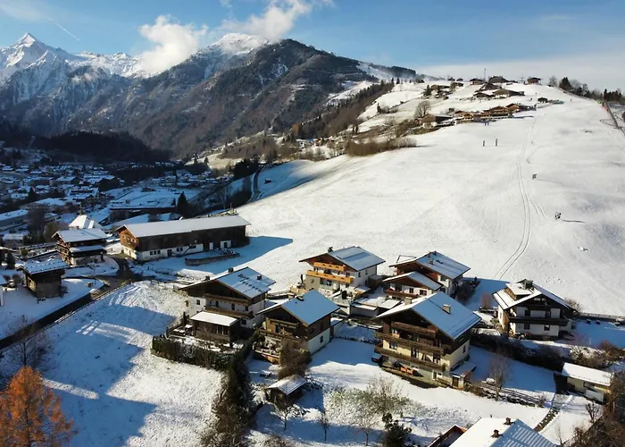 Bergfried Appartements - Ski In Ski Out, Inklusive Sommerkarte, Zentral Mit Ausblick Ueber Kaprun